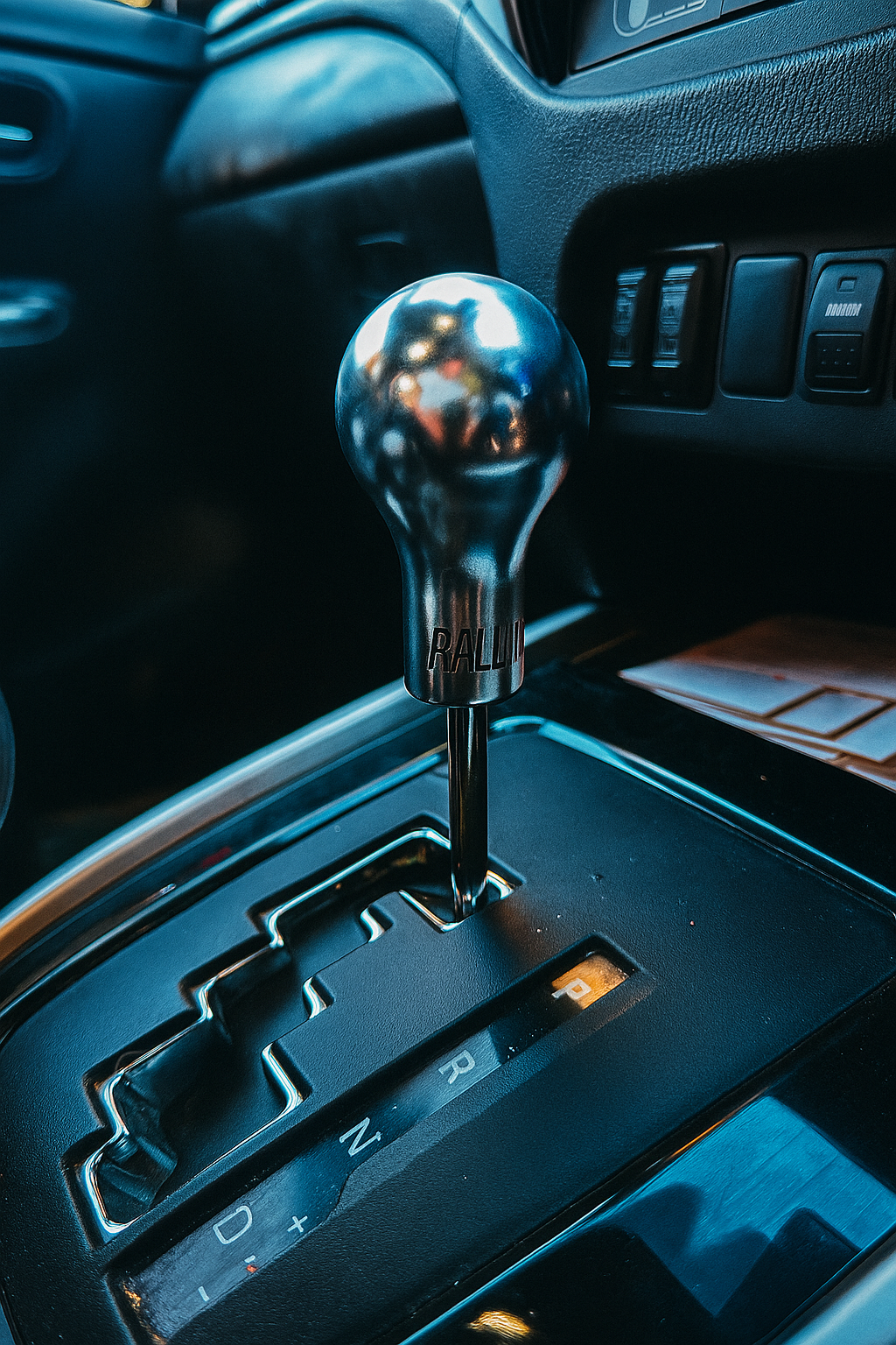 Gear Knob Replacement